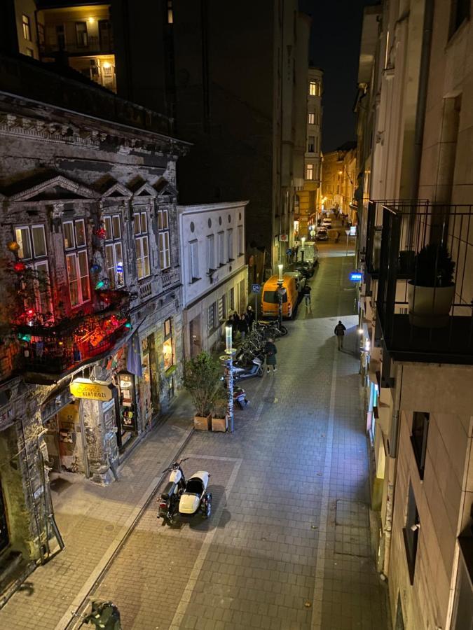 Artemisia Luxury Apartments Balcony Budapeste Exterior foto